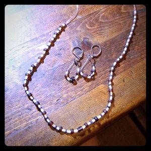 Earring and necklace set